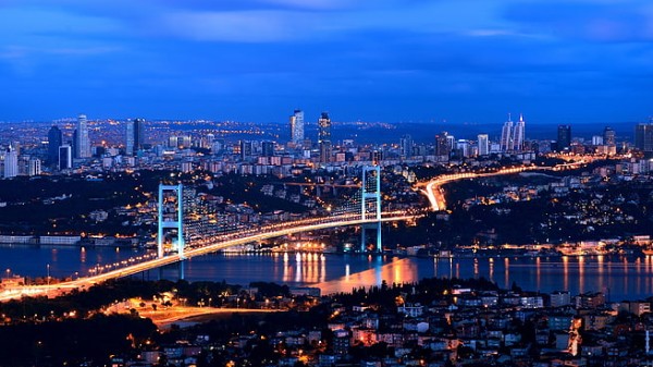 İstanbul Uçak Bileti ve Gezi Rehberi | Turmitta